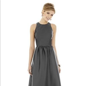 Alfred Sung bridesmaid dress size 6 in “pewter”.